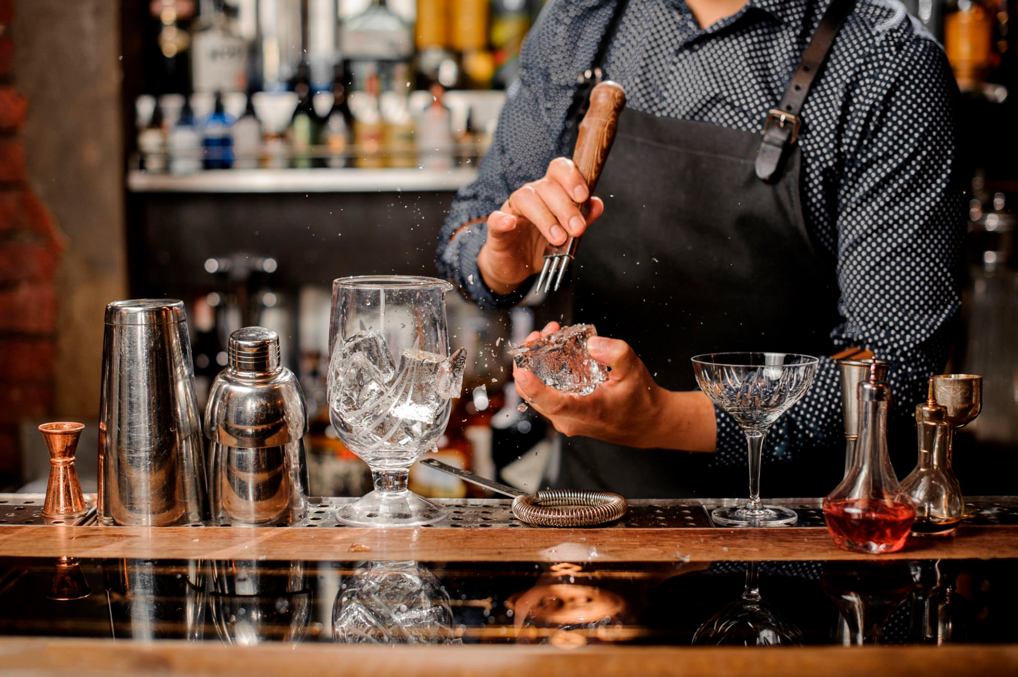 Quando o gelo virou luxo nos drinks – a história do comércio de gelo antes da refrigeração