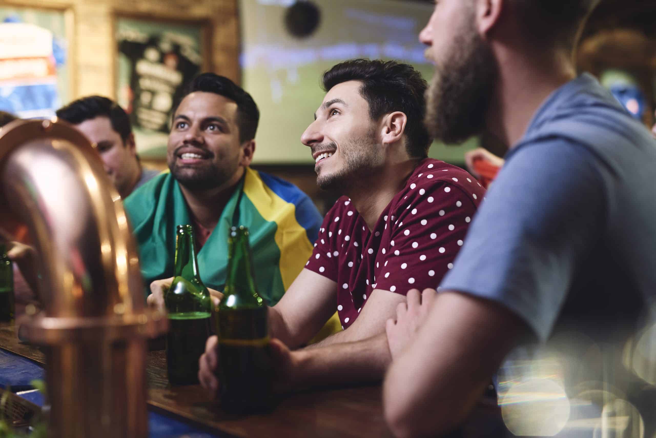 4 Drinks Fáceis para Assistir aos Jogos do Brasil
